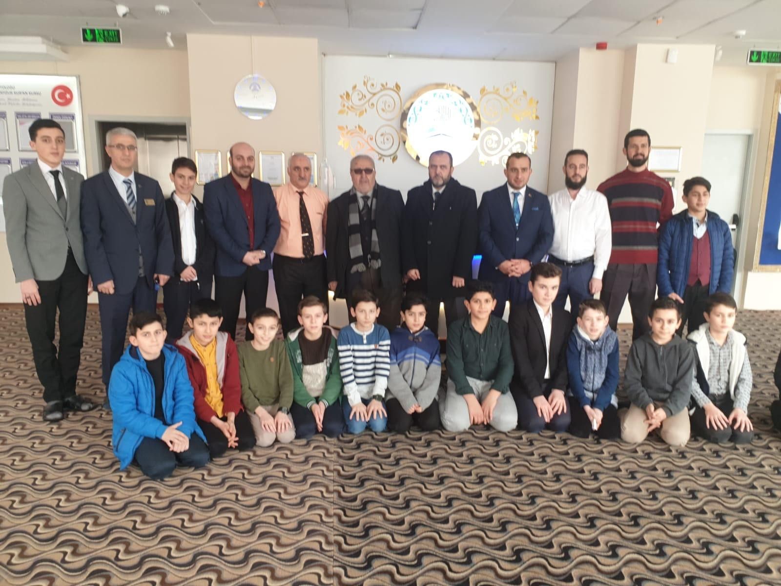 İLÇE MÜFTÜMÜZ SAYIN DR. İHSAN KARA KURSUMUZU ZİYARET ETTİLER