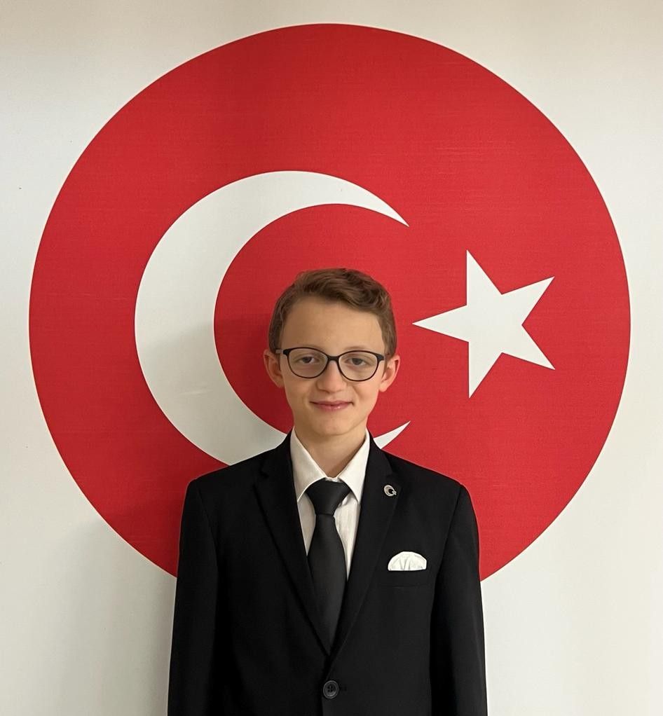 DEĞERLİ ÖĞRENCİMİZ MEHMET AKİF ALTUNTAŞ HAFIZ OLDU