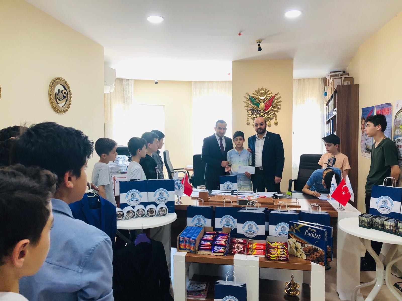 HER DAİM HAFIZLARIMIZIN DUALARINDASINIZ