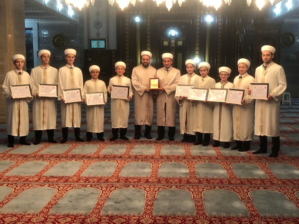 HATİMLE TERAVİH 10. YILINI TAMAMLADI